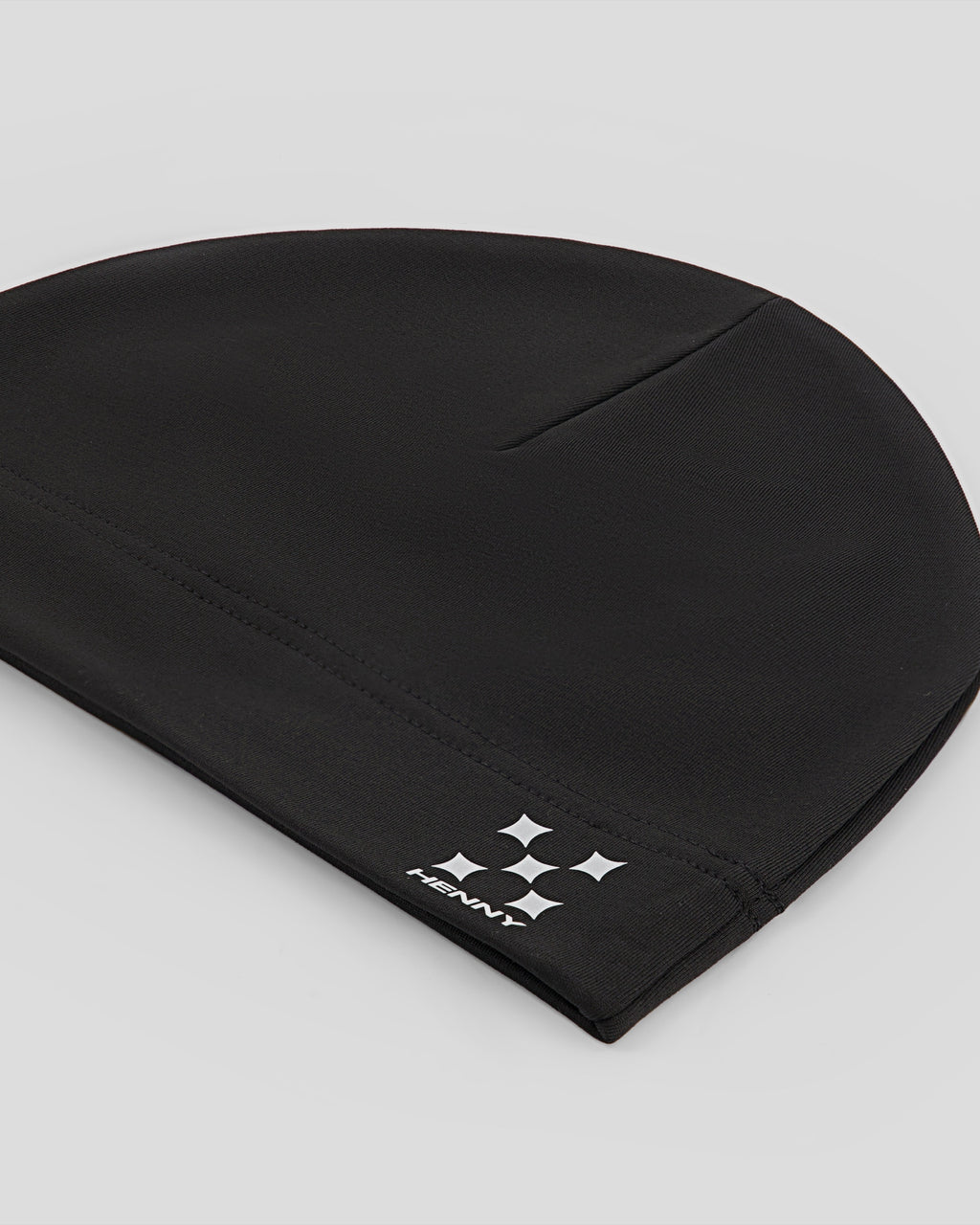 BLACK TECHNICAL BEANIE