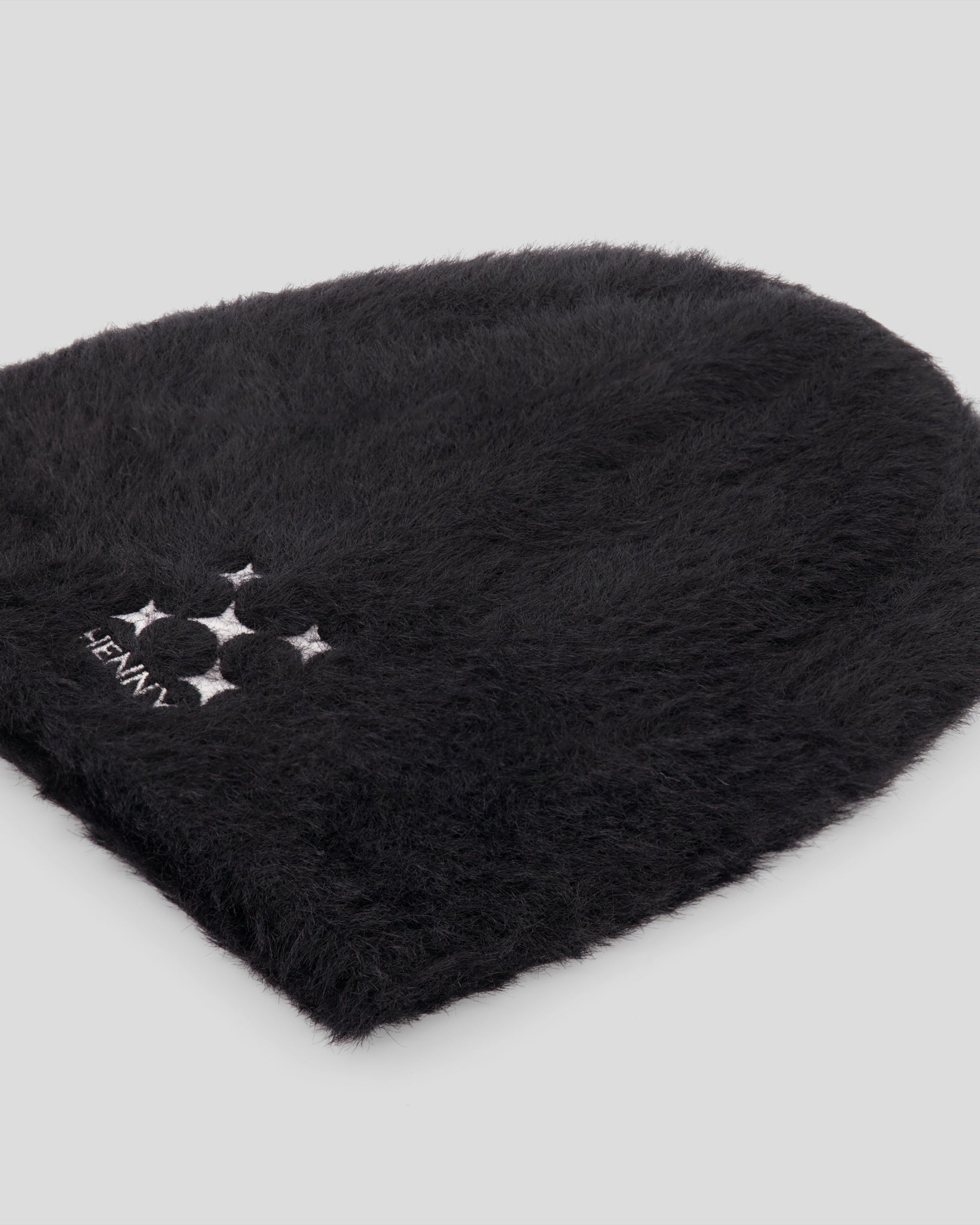 BLACK MOHAIR BEANIE