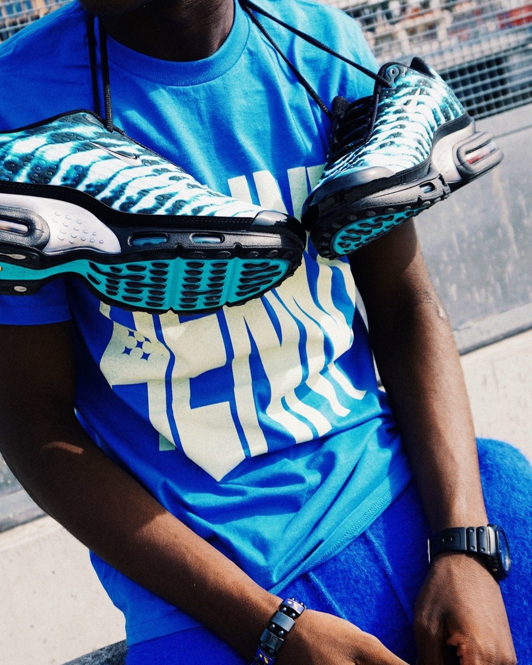BASIC TEE BLEU - vue 2